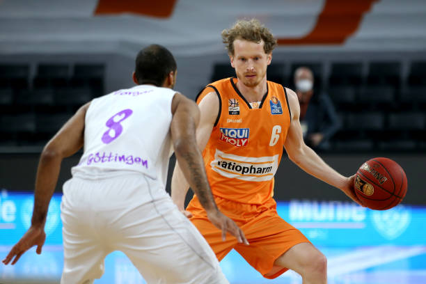 关键回合 关键回合