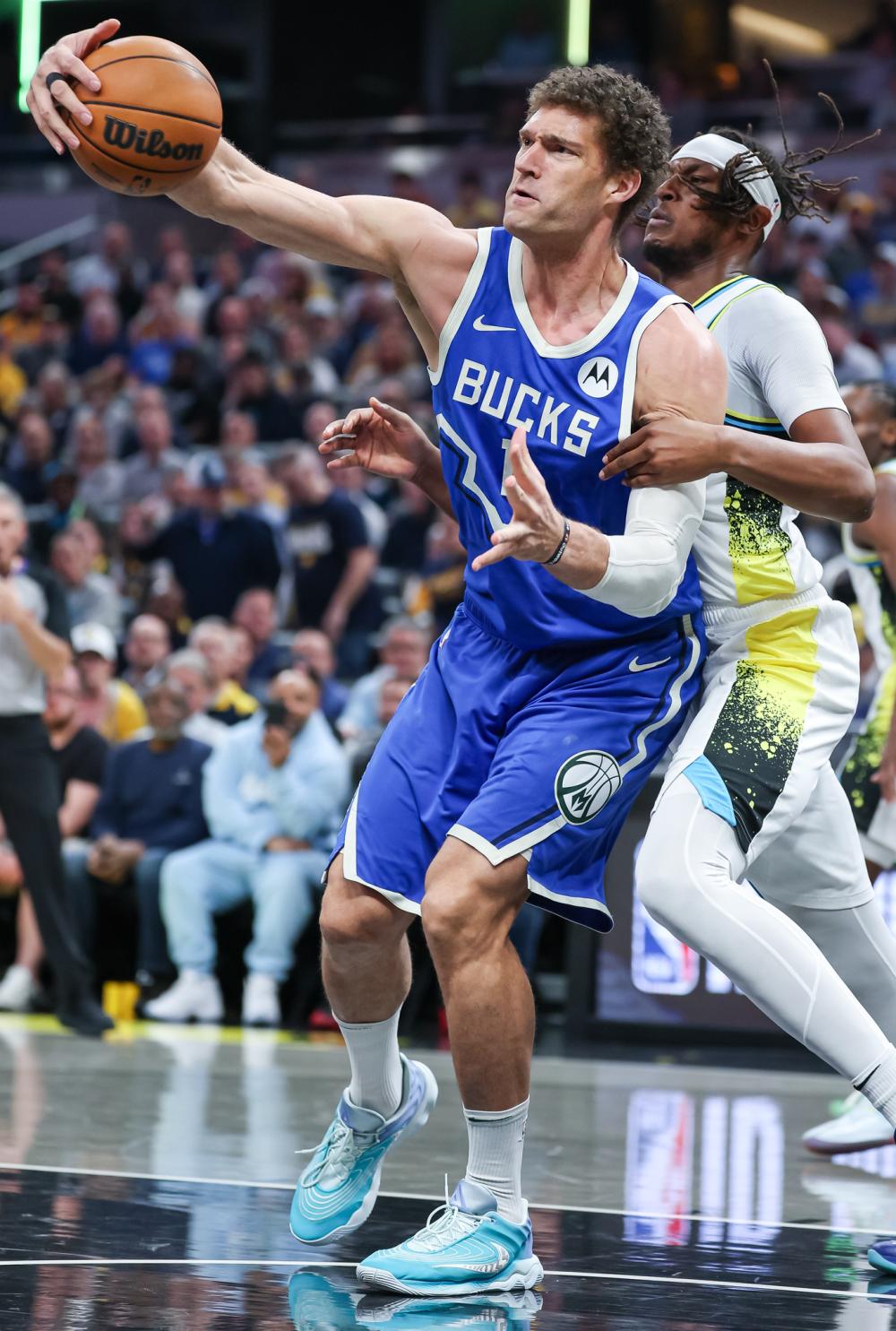 速度滑冰在 速度滑冰在