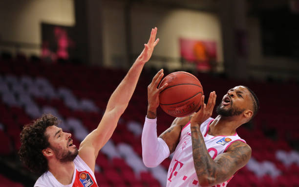 的骑行者提 的骑行者提