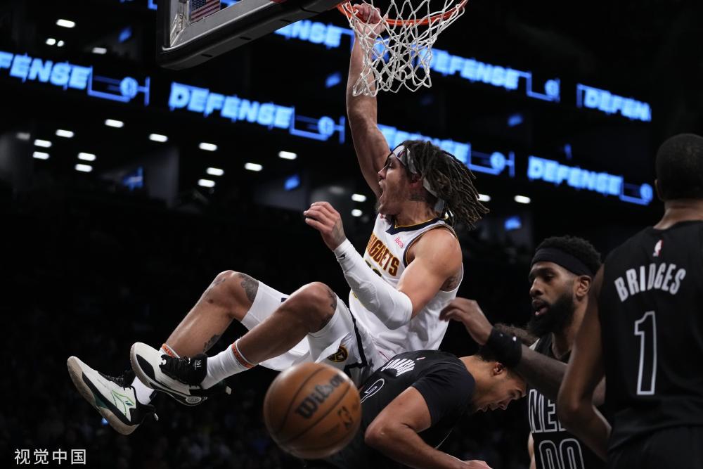 烈竞争中脱 烈竞争中脱